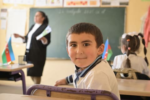 Gədəbəy məktəblərindən fotoreportaj: “Məktəbdə bir gün” 