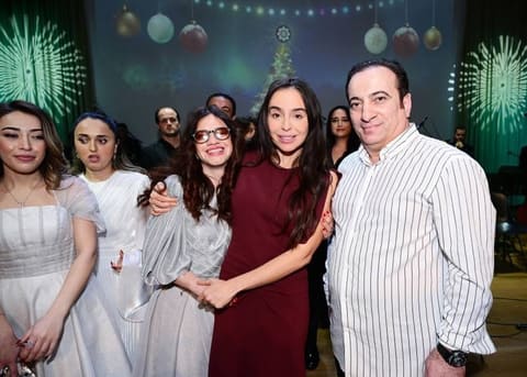 Leyla Əliyeva və Alena Əliyeva DOST İnklüziv İnkişaf və Yaradıcılıq Mərkəzini ziyarət ediblər