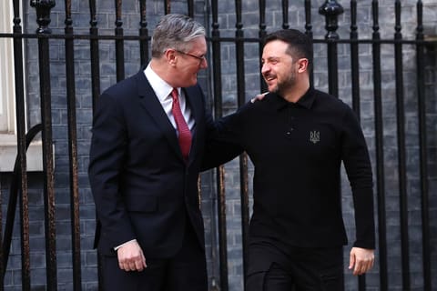 Zelenski Britaniyanın Baş naziri ilə sülh planını müzakirə edib