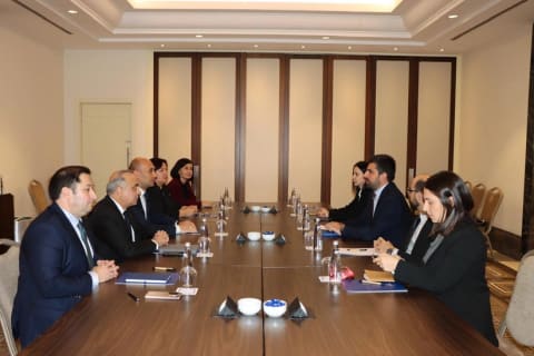 Azərbaycan və Ermənistan parlament nümayəndə heyətləri arasında görüş olub