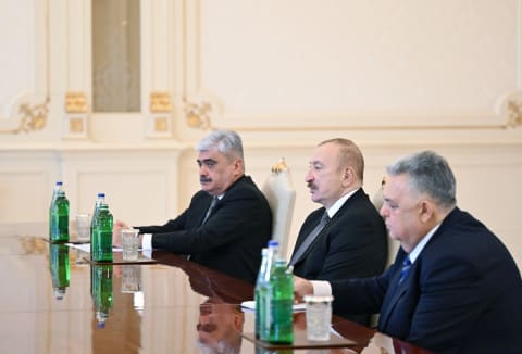 Prezident İlham Əliyev Qırğızıstan nümayəndə heyətini qəbul edib