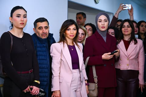 Xəzər Tibb Mərkəzinə mediatur təşkil olunub - YENİLƏNİB
