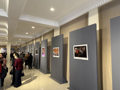 Gəncədə "Həmrəyliyin rəngləri" adlı sərgi açılıb