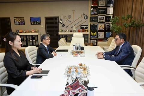 Koreyanın ölkəmizdəki fövqəladə və səlahiyyətli səfiri ilə görüş keçirilib