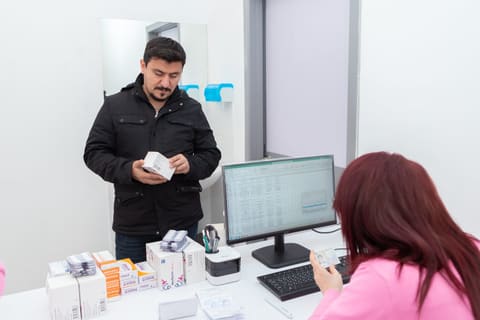 Xətai rayonunda imtiyazlı xəstələr üçün yeni aptek fəaliyyətə başlayıb