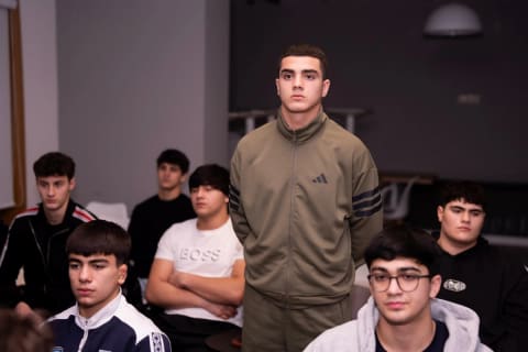 Yeniyetmə cüdoçular üçün sağlam qidalanma və performans mövzusunda maarifləndirici seminar keçirilib
