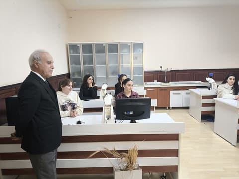 Azərbaycanda ilk dəfə olaraq BDU-da aqrar sığorta fənninin tədrisinə başlanıb