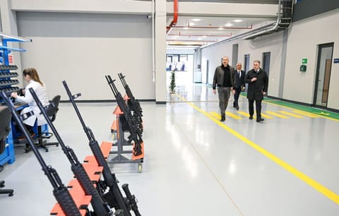 Prezident Tərtər elektromexanika zavodunun yenidənqurmadan sonra açılışında iştirak edib - YENİLƏNİB