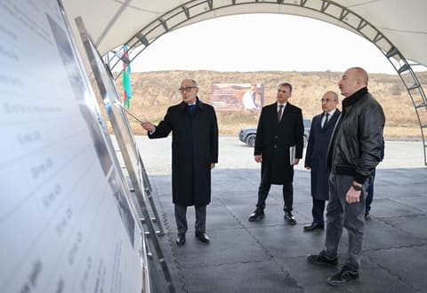 İlham Əliyev Ağdərənin Canyataq kəndində “Dəmirli” Filiz Emalı Kompleksinin fəaliyyəti ilə tanış olub - YENİLƏNİB