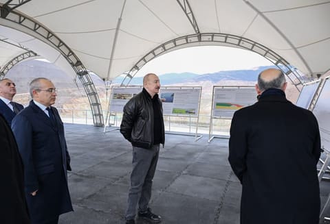 İlham Əliyev Ağdərənin Canyataq kəndində “Dəmirli” Filiz Emalı Kompleksinin fəaliyyəti ilə tanış olub - YENİLƏNİB