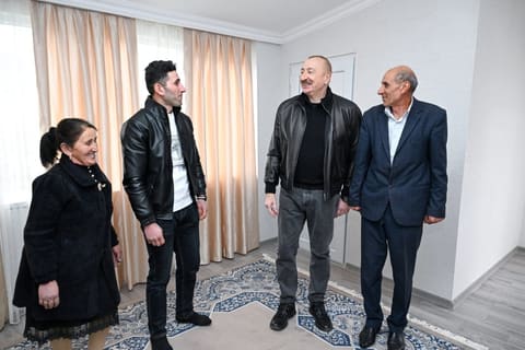  İlham Əliyev Ağdərə rayonunun Çıldıran kəndində görülmüş işlərlə tanış olub  - YENİLƏNİB