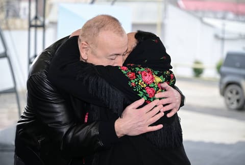 Prezident Ağdərənin Aşağı Oratağ, Çıldıran, Heyvalı və Çapar kəndlərinin sakinləri ilə görüşüb - YENİLƏNİB