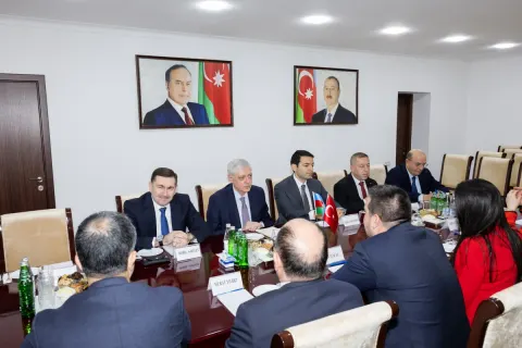Baş prokuror İstanbul Baş prokurorunun müavini ilə əməkdaşlıq məsələlərini müzakirə edib