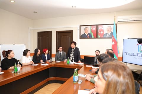 Teleradio Akademiyasında “Mediada Azərbaycan dili” mövzusunda təlimlərin növbəti mərhələsi təşkil olunub