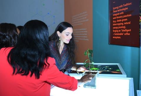 Leyla Əliyeva Efiopiya Elm Muzeyini ziyarət edib