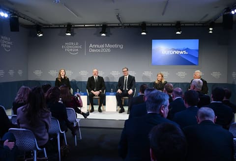 Prezident İlham Əliyev Davosda “Avrasiyanın iqtisadi özünəməxsusluğunun müəyyənləşdirilməsi” mövzusunda panel iclasında iştirak edib - YENİLƏNİB