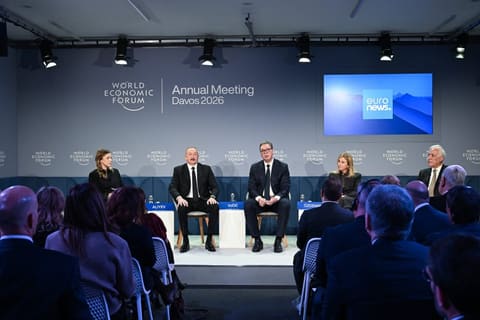 Prezident İlham Əliyev Davosda “Avrasiyanın iqtisadi özünəməxsusluğunun müəyyənləşdirilməsi” mövzusunda panel iclasında iştirak edib - YENİLƏNİB