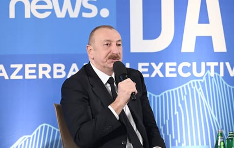 İlham Əliyev Davosda “Azərbaycan rəhbərliyi ilə səhər yeməyi” adlı tədbirdə iştirak edib