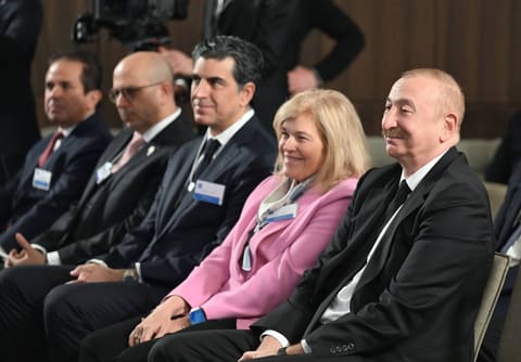 İlham Əliyev Davosda “Azərbaycan rəhbərliyi ilə səhər yeməyi” adlı tədbirdə iştirak edib