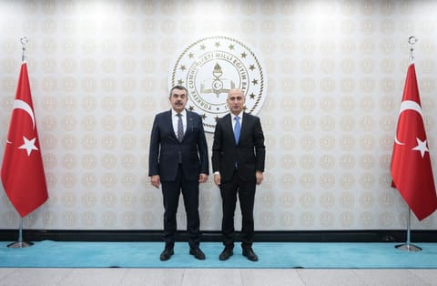 Emin Əmrullayev Türkiyəyə səfər edib