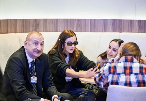 İlham Əliyev Ümumdünya İqtisadi Forumu çərçivəsində panel iclasda iştirak edib