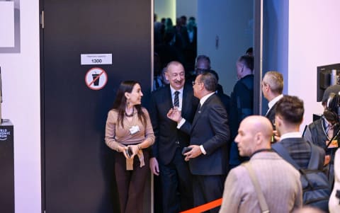 İlham Əliyev Ümumdünya İqtisadi Forumu çərçivəsində panel iclasda iştirak edib