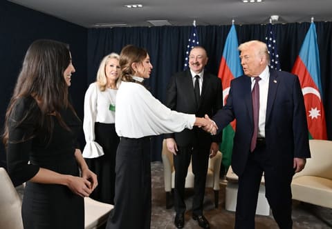 İlham Əliyevlə Donald Tramp arasında görüş keçirilib - YENİLƏNİB 2