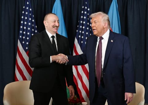 İlham Əliyevlə Donald Tramp arasında görüş keçirilib - YENİLƏNİB 2