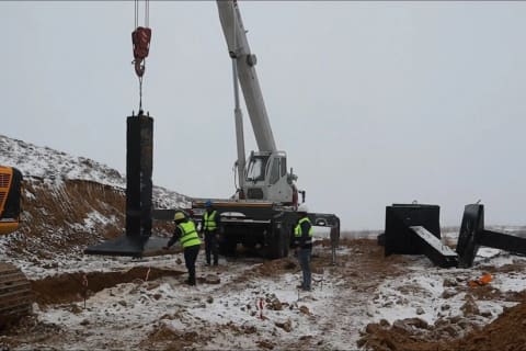 “Zəngəzur” elektrik ötürmə xəttinin çəkilməsinə başlanılıb