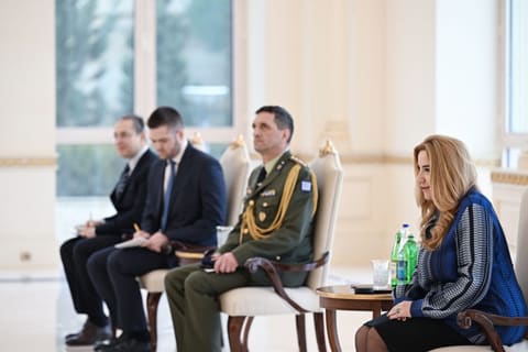 İlham Əliyev Yunanıstanın yeni səfirinin etimadnaməsini qəbul edib - YENİLƏNİB
