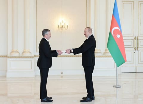 Prezident Norveçin yeni səfirinin etimadnaməsini qəbul edib - YENİLƏNİB