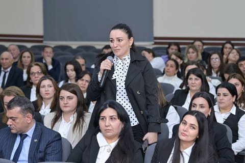 Mərkəzi Aran regionunda tədrisin keyfiyyəti müzakirə edilib