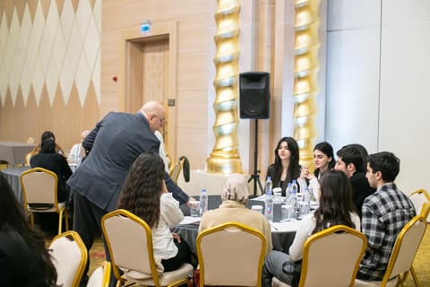 BSU Azərbaycan Gəncləri günü ilə bağlı tələbələr üçün komanda toplantısı keçirib