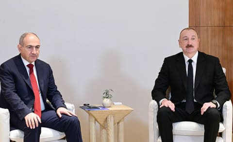 Əbu-Dabidə İlham Əliyev və Paşinyan arasında görüş keçirilib - YENİLƏNİB