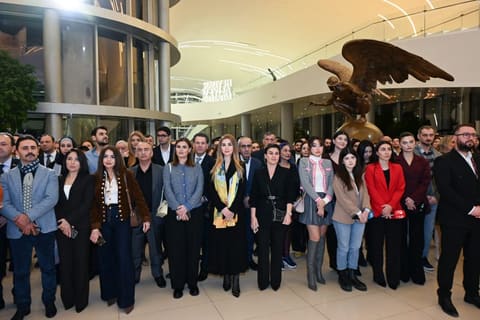 Heydər Əliyev Mərkəzində “Vəhşi təbiətin super qəhrəmanları” sərgisi açılıb