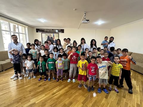 Səhiyyə Nazirliyi 8 mindən çox həssas əhali qrupuna aid şəxsə səyyar xidmət göstərib