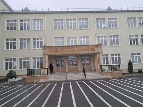 Abşeronda ötən il 6 məktəb istifadəyə verilib - FOTO
