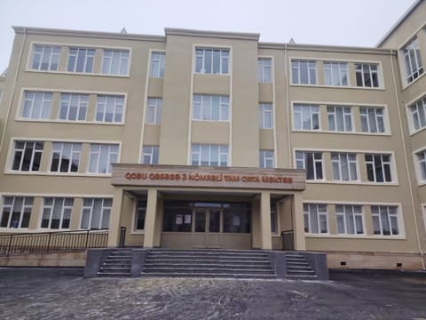 Abşeronda ötən il 6 məktəb istifadəyə verilib - FOTO