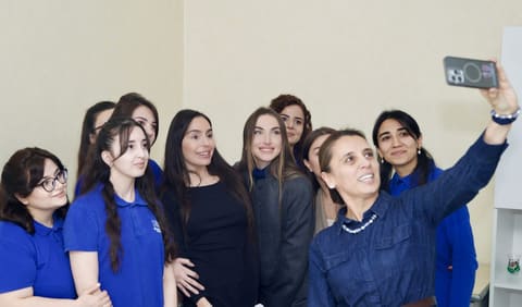 Leyla Əliyeva və Alena Əliyeva Gəncə Autizm Mərkəzi ilə tanış olublar