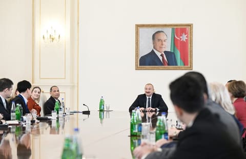 İlham Əliyev ABŞ Ticarət Palatasının nümayəndə heyətini qəbul edib - YENİLƏNİB