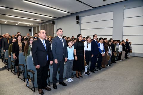 Müsabiqə və olimpiada qalibləri mükafatlandırılıb - FOTOLAR