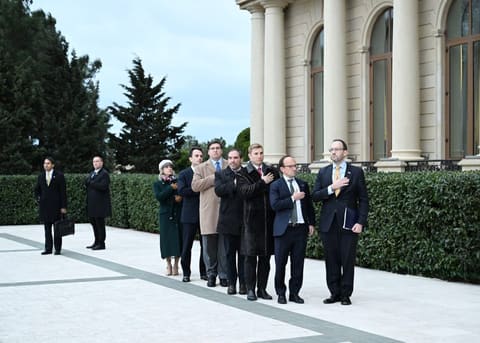 ABŞ-nin Vitse-prezidentinin rəsmi qarşılanma mərasimi olub