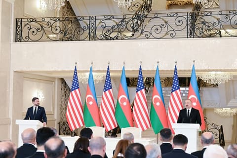 Azərbaycan Prezidenti və ABŞ-ın Vitse-prezidenti mətbuata bəyanatlarla çıxış ediblər - YENİLƏNİB 2