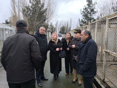 FHN yanında İctimai şura üzvləri Xüsusi Riskli Xilasetmə Xidmətində görüş keçiriblər