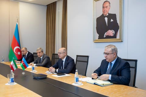 Azərbaycan və İran arasında energetika sahəsində əməkdaşlıq müzakirə olunub