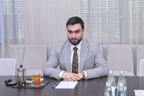 Elm və təhsil naziri “Yüksəliş” müsabiqəsinin qalibləri ilə görüşüb