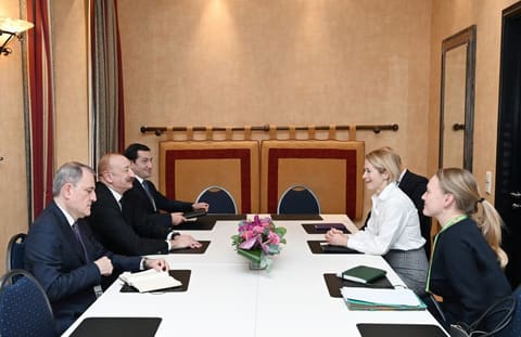 İlham Əliyev Münxendə Avropa İttifaqının xarici işlər və təhlükəsizlik siyasəti üzrə ali nümayəndəsi ilə görüşüb - YENİLƏNİB