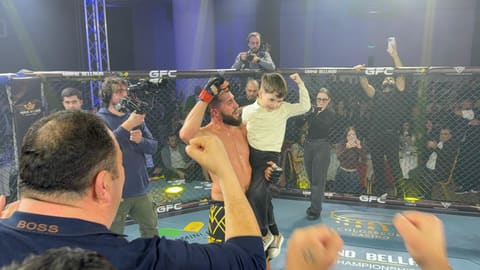 Alim Nəbiyev Batumidə beynəlxalq turnirdə MMA üzrə ardıcıl üçüncü qələbəsini qazanıb