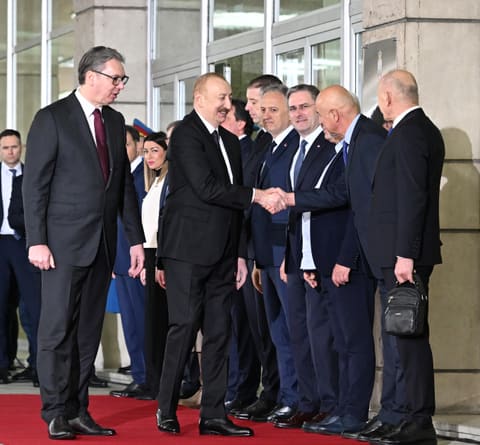 Prezident İlham Əliyevin Belqradda rəsmi qarşılanma mərasimi olub