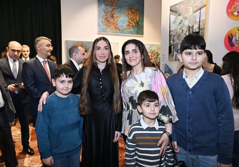 Tiranada MAMA “Ana təbiət” beynəlxalq incəsənət sərgisi açılıb